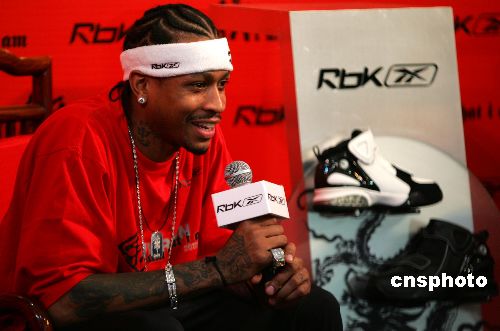 时隔27年重返世界杯正赛，苏格兰多地机场打出广告牌标语庆祝（苏格兰多地机场以广告牌标语庆贺球队时隔27年重返世界杯正赛）