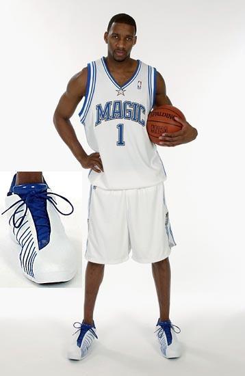 莫雷托：狼队前锋贡萨洛-格德斯转会皇家社会正在顺利推进（莫雷托：贡萨洛-格德斯从狼队赴皇家社会的转会进展顺利）