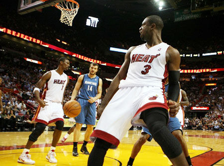 英超单场双0.8+数据：B费再创近四季第二纪录（英超单场双0.8+数据再现，B费再度写下近四季次高纪录）