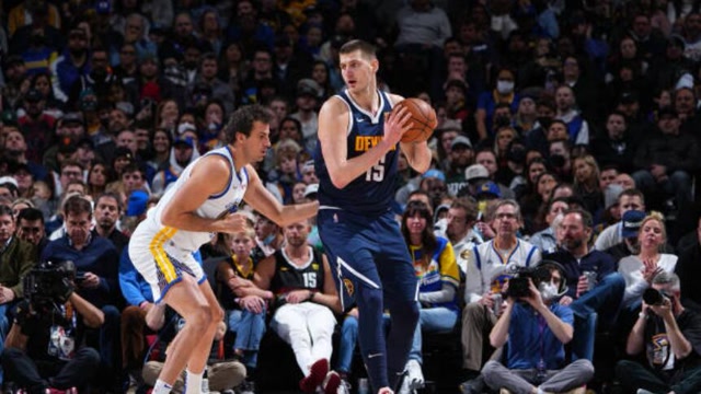 卡佩罗怒批利物浦争议点球，VAR判罚引争议（卡佩罗痛批利物浦点球判罚，VAR再度引发热议）