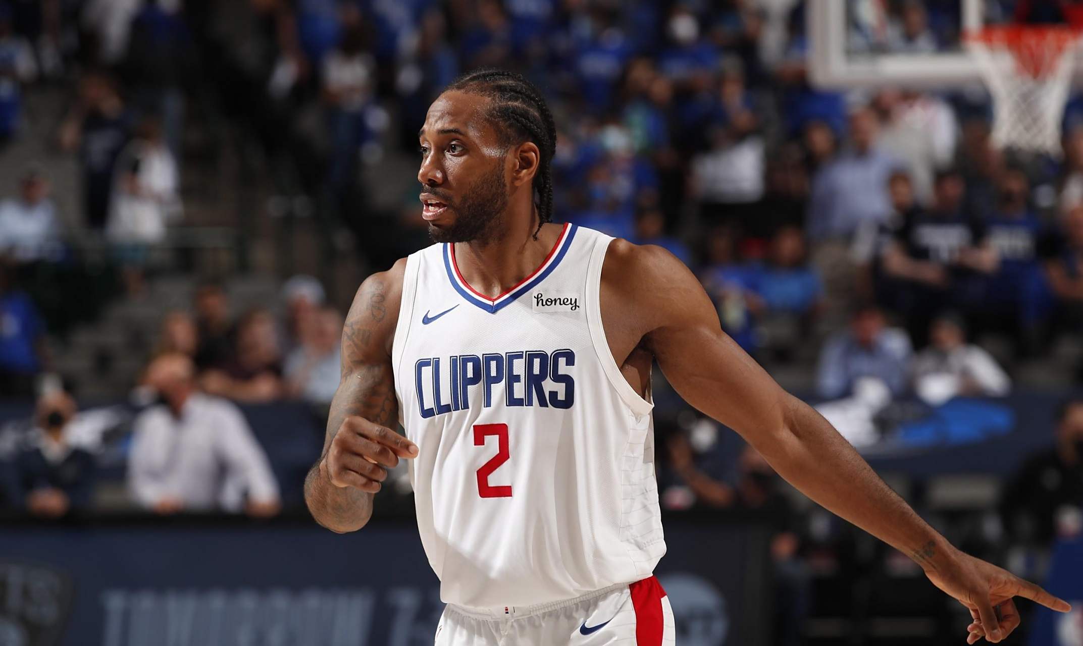 詹俊：连续两场未登场，利物浦给萨拉赫发出冬窗转会信号（詹俊：连两战缺席，利物浦向萨拉赫释放冬窗离队信号）