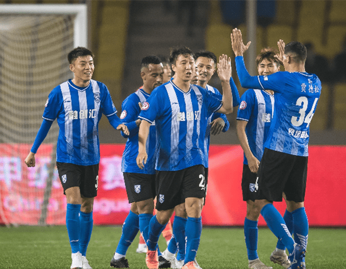 热火出局每名球员可获得5.3万美元，一人未进大名单无缘奖金（热火止步出局，全队每人领5.3万美元奖金，一人因未进名单未获分成）