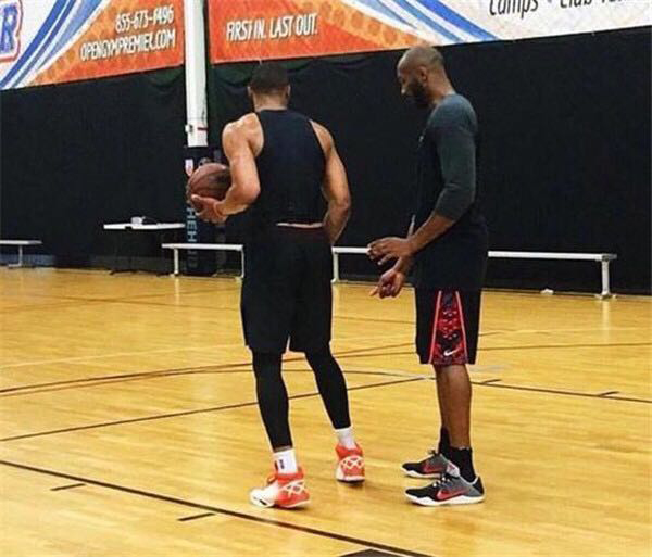 西悉尼主帅：狮吼展现出极强的斗志，我们绝不会低估对手实力（西悉尼主帅：狮吼斗志旺盛，我们绝不轻敌）